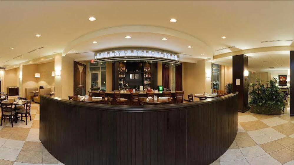 Holiday Inn Florence By Ihg Exterior foto